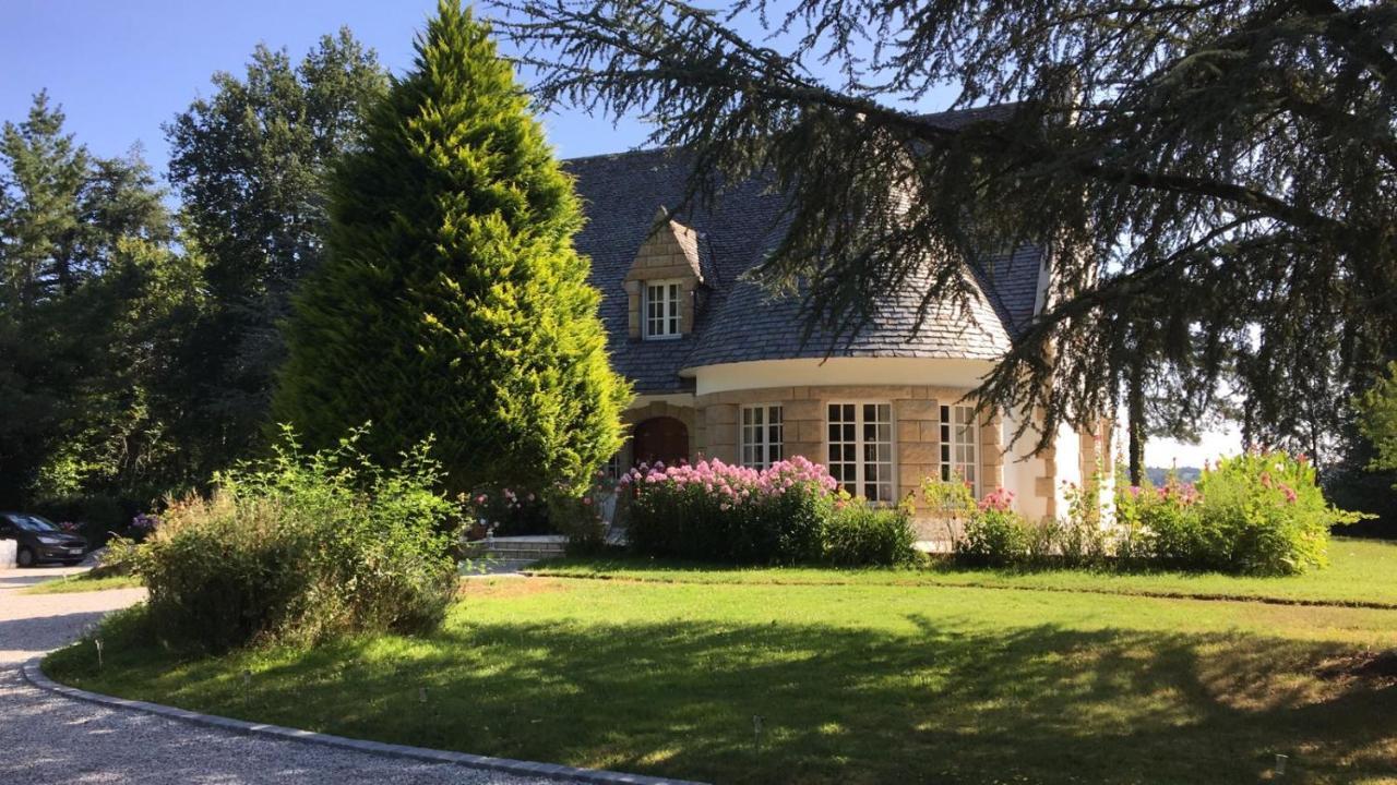 Crown Roads Bed & Breakfast Le Faouët Екстериор снимка