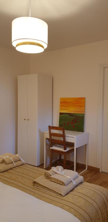 Crown Roads Bed & Breakfast Le Faouët Екстериор снимка