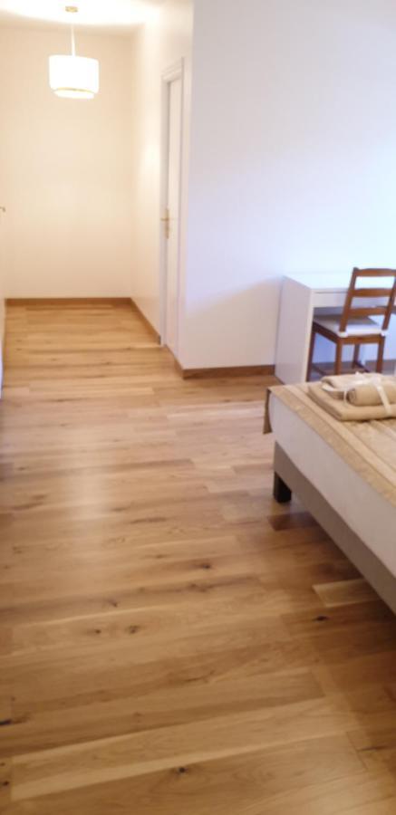 Crown Roads Bed & Breakfast Le Faouët Екстериор снимка
